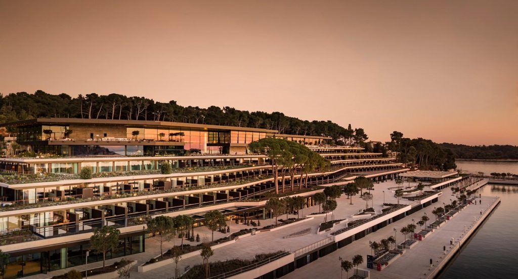 Lux Nautic - Grand Park Hotel Rovinj : Exceptional Approach to Luxury