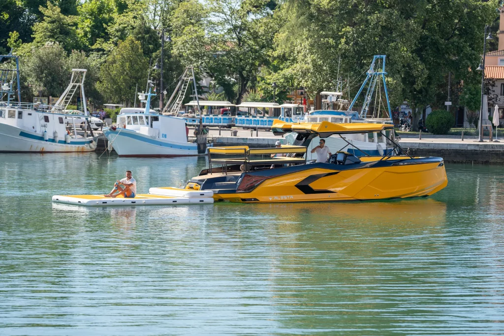The Raptor with floating sun deck deployed